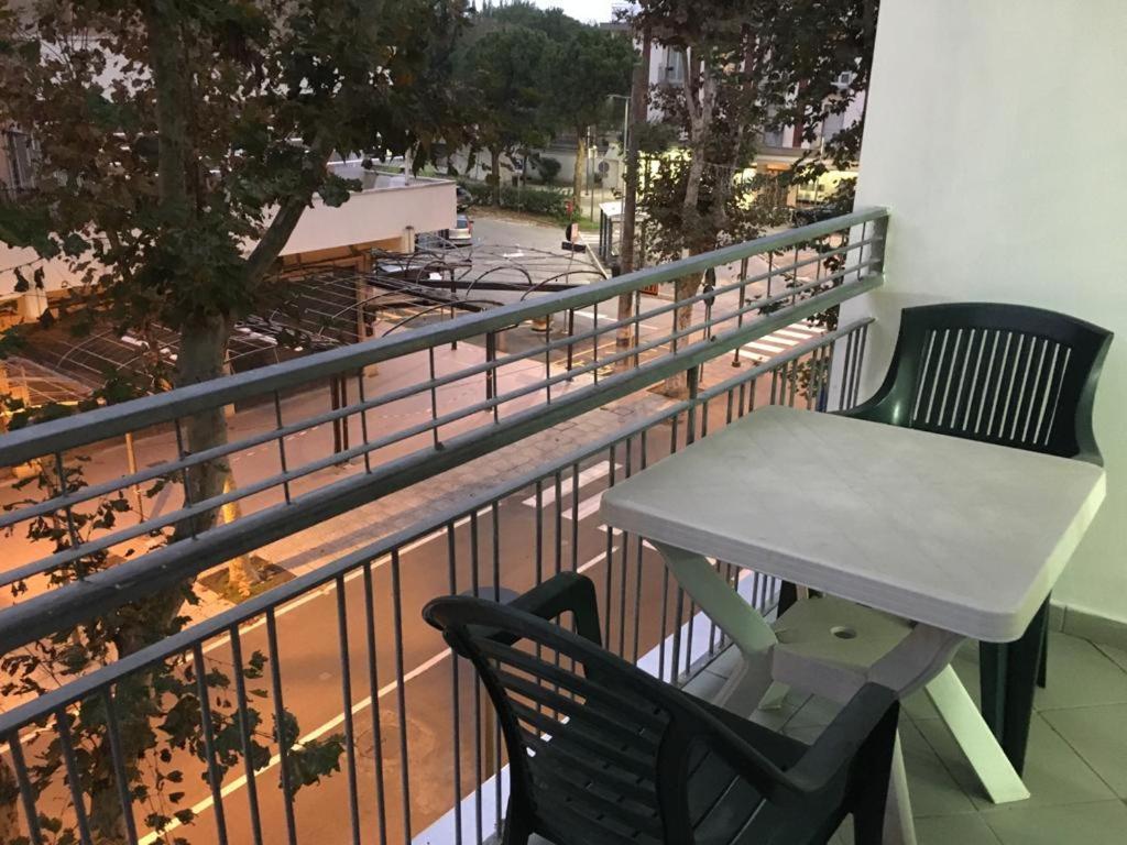 Hotel Venezia San Mauro Mare Екстериор снимка
